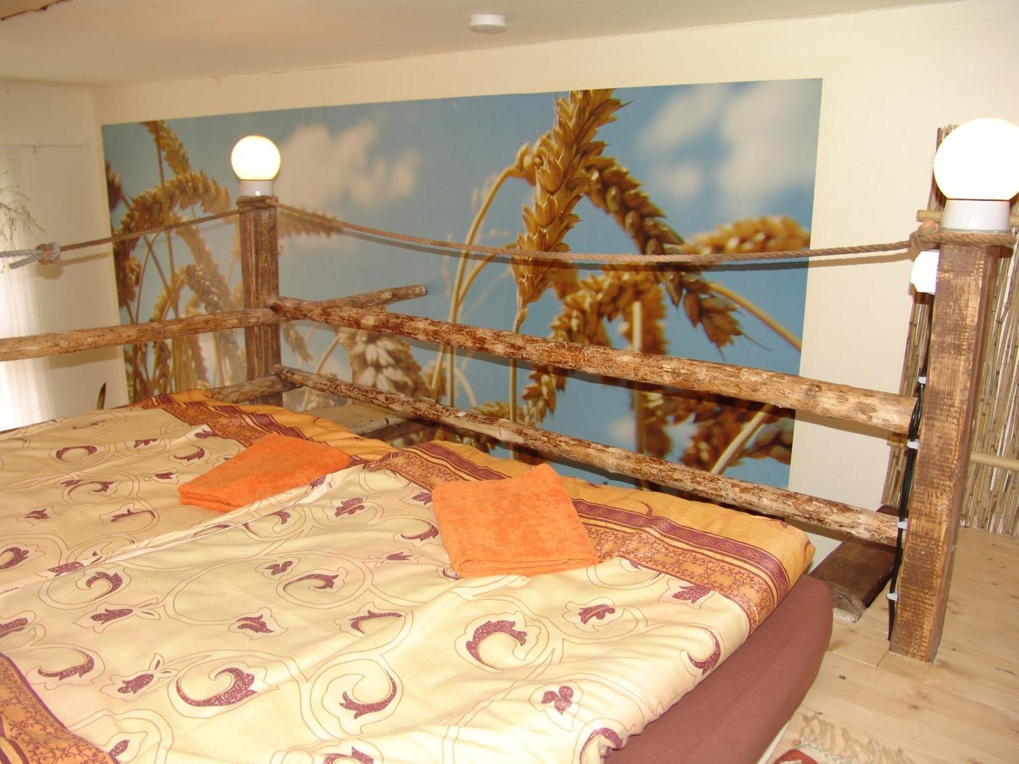 Artharmony Pension & Hostel Praag Buitenkant foto